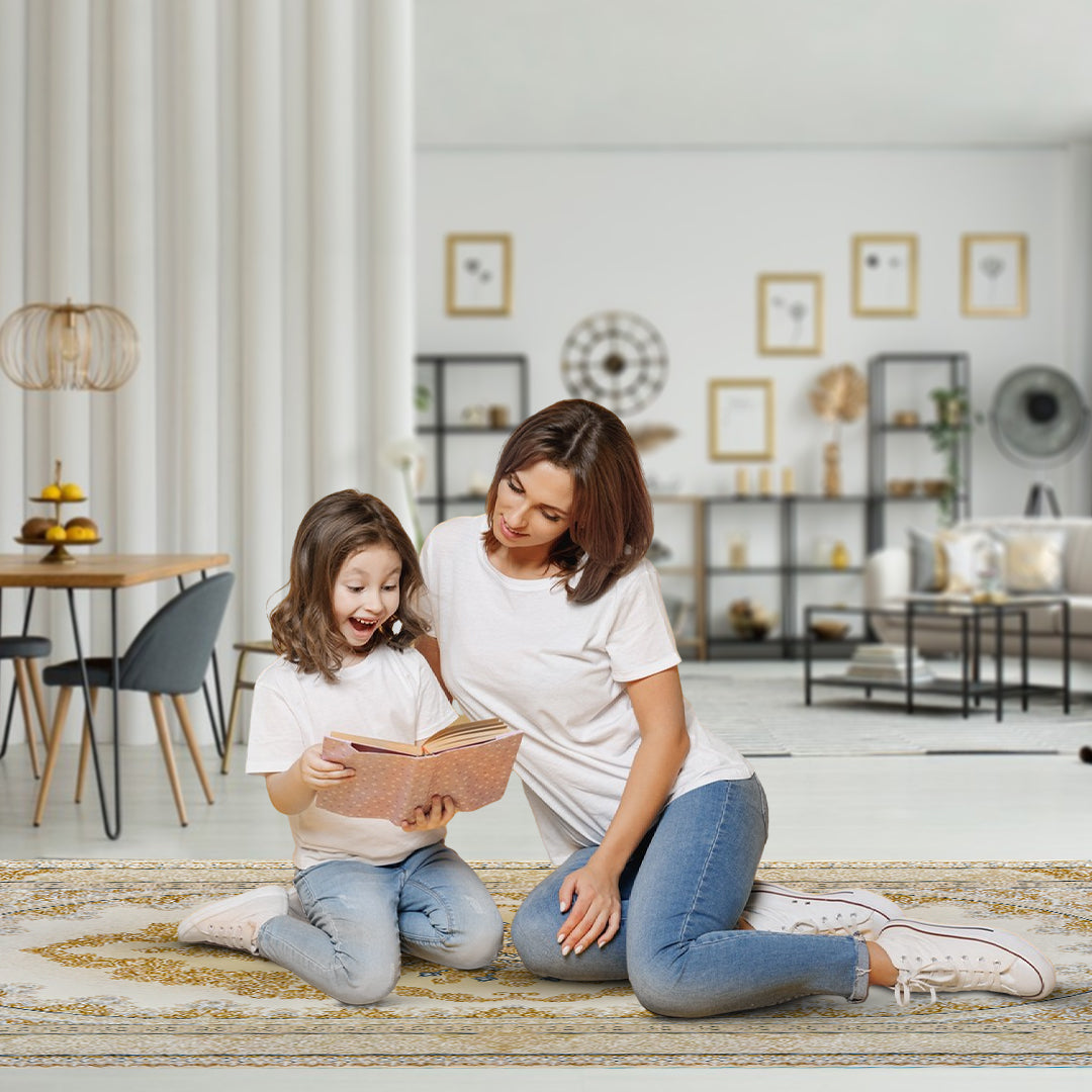 Karen White – Classic First Class Iranian Rug - Art World Gallery